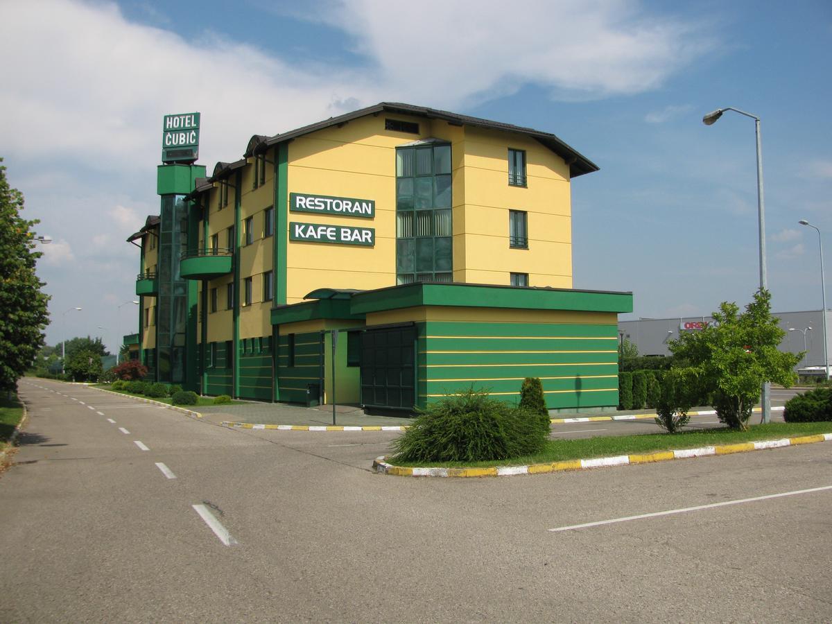 Hotel Cubic Лакташи Екстер'єр фото